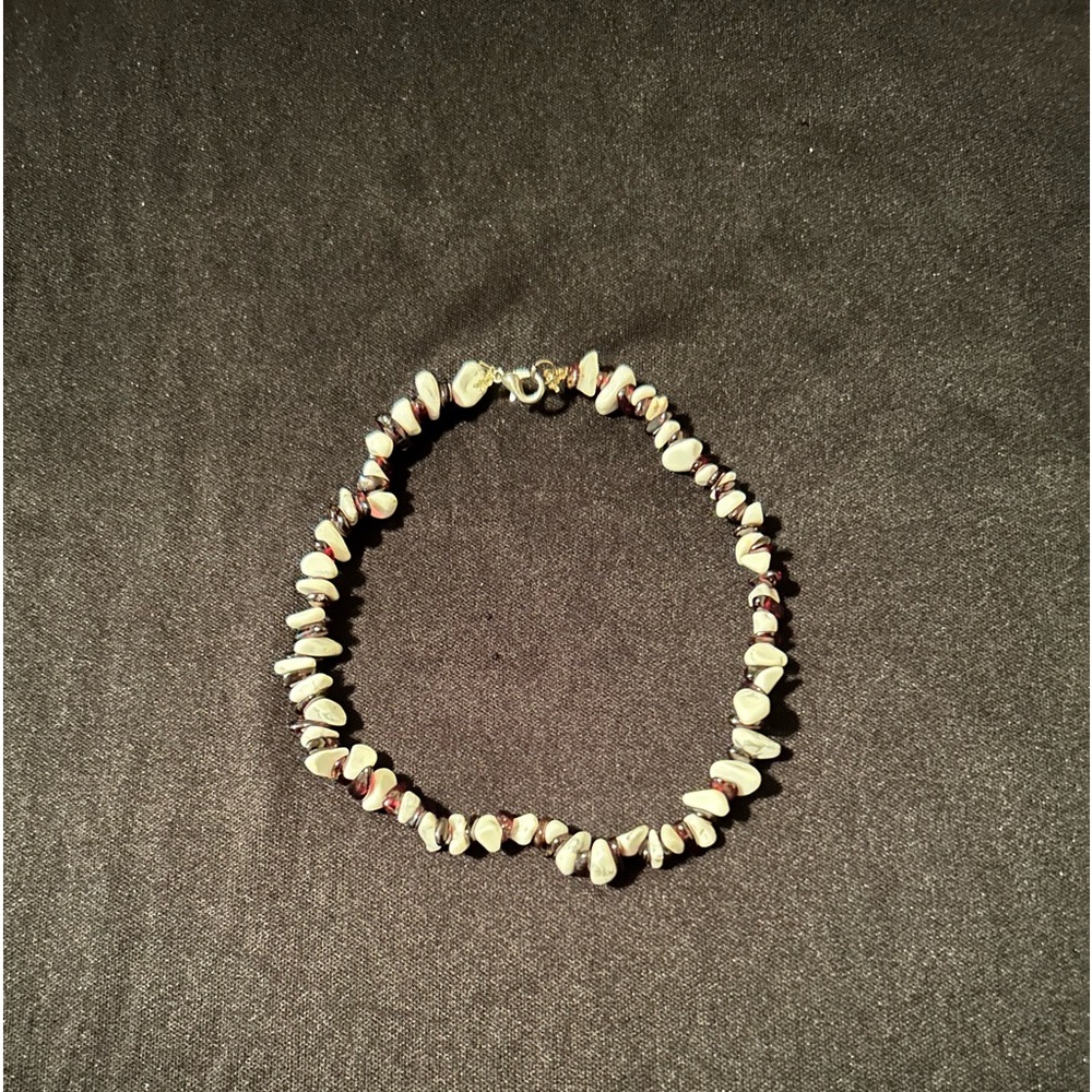 White Howlite & Garnet Choker (or child’s necklace)